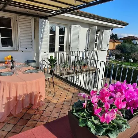 La Terrazza Di Bene Arancio 루카